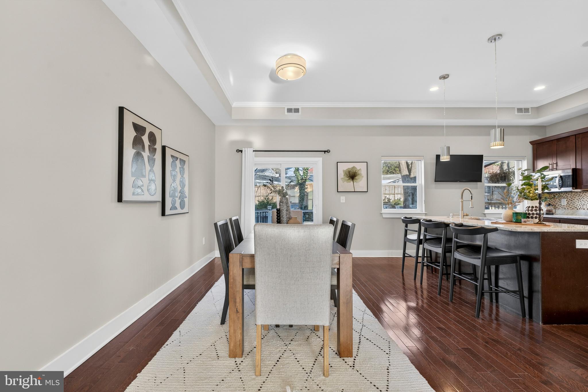 BELLA VISTA - Residential