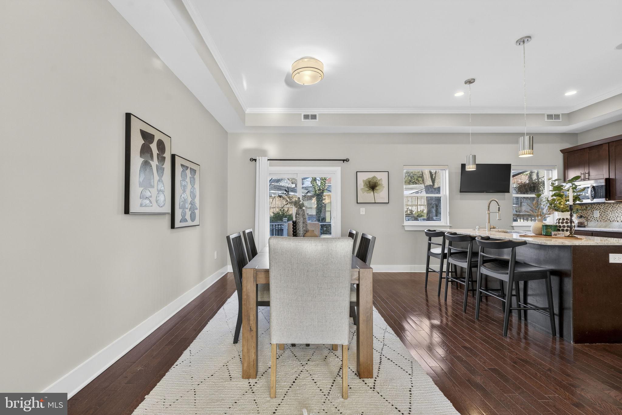 BELLA VISTA - Residential