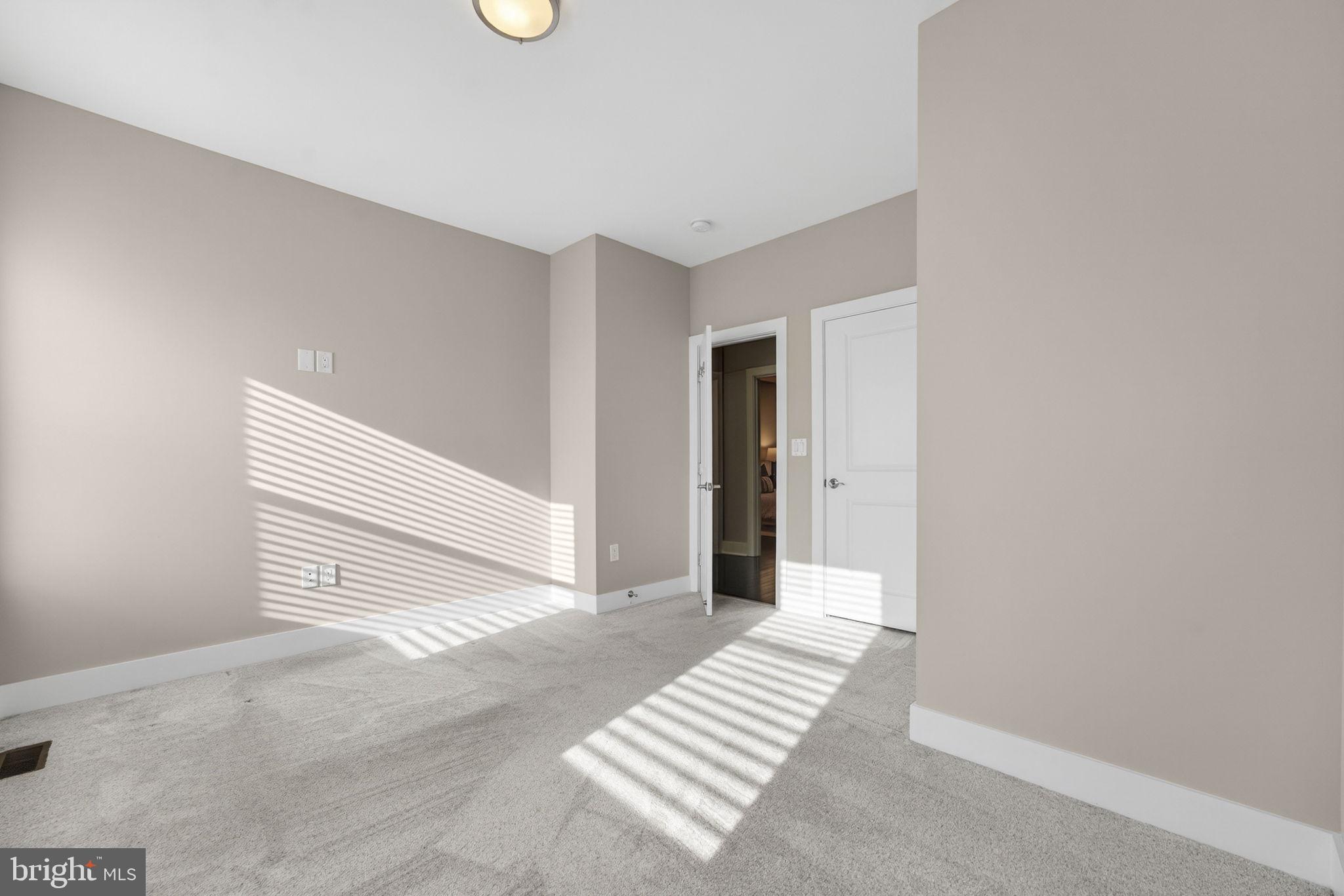 BELLA VISTA - Residential