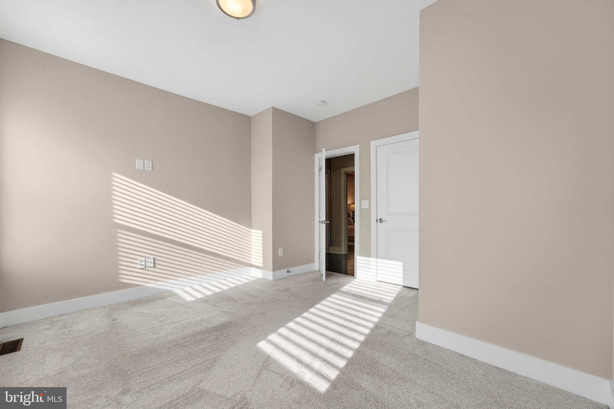 BELLA VISTA - Residential