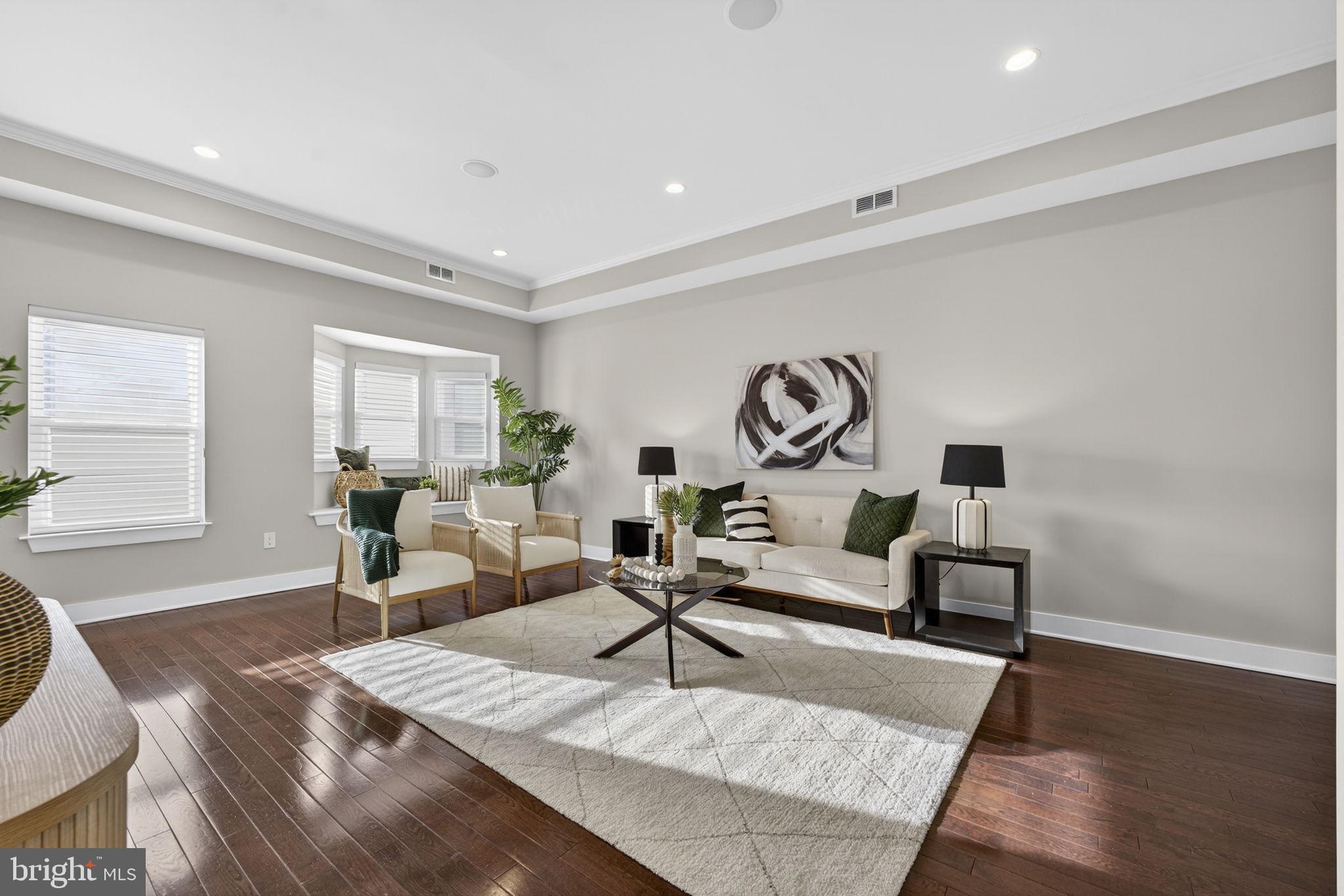 BELLA VISTA - Residential