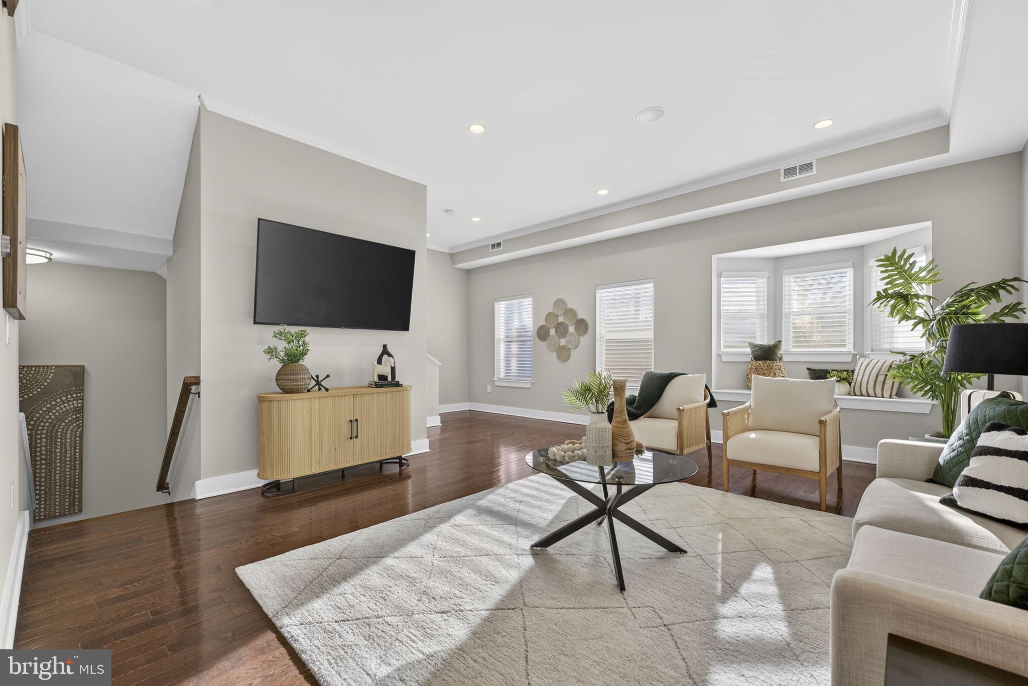 BELLA VISTA - Residential