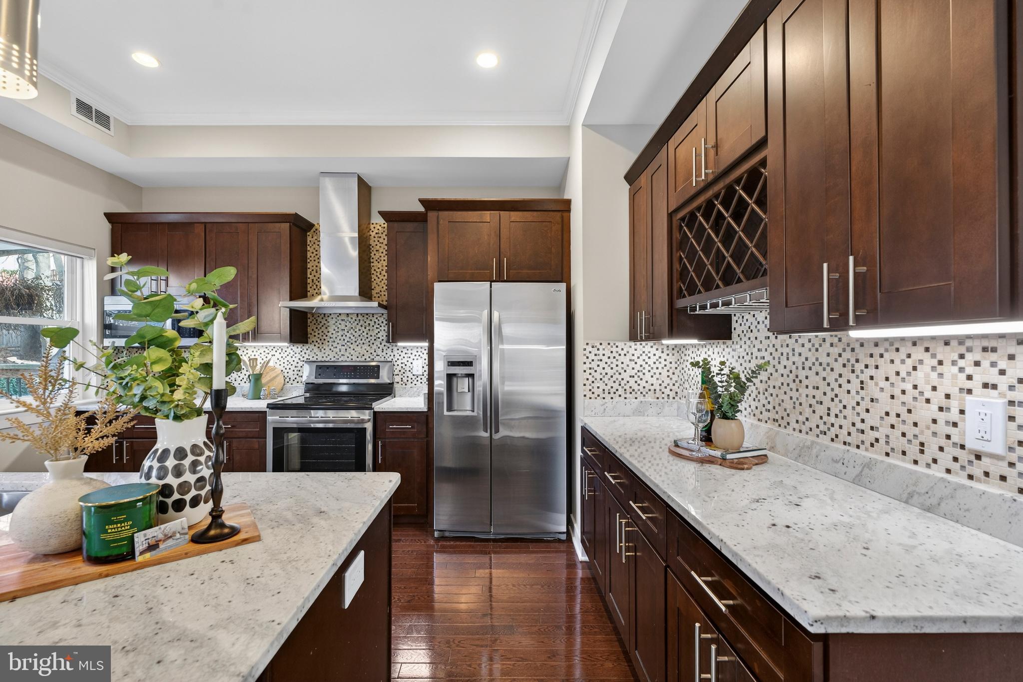 BELLA VISTA - Residential