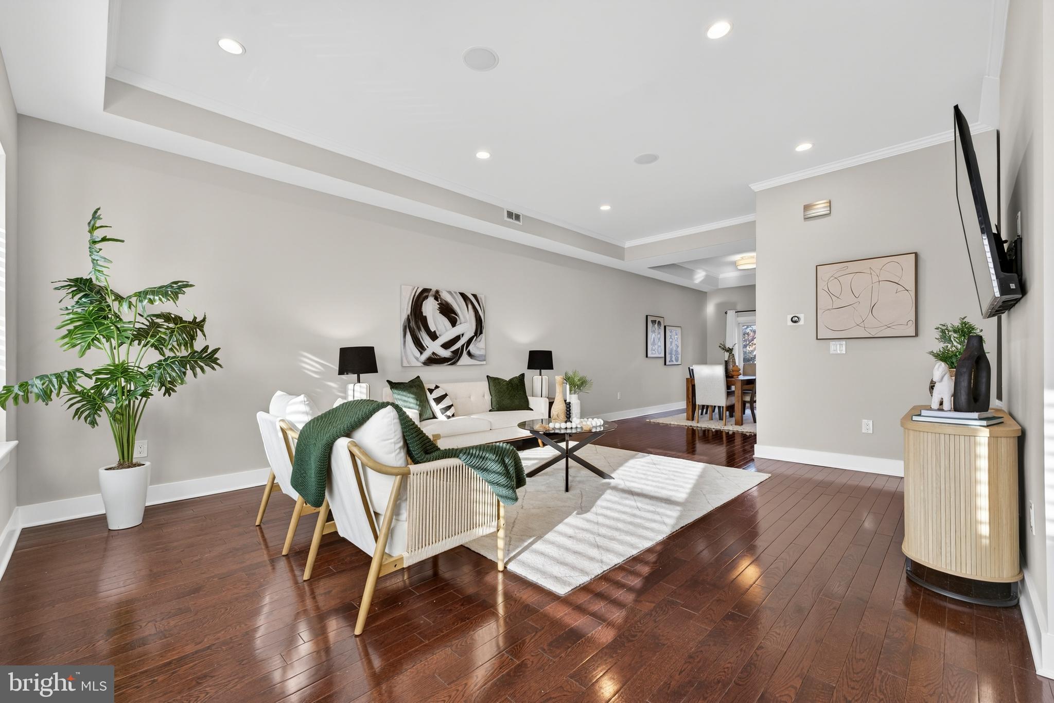 BELLA VISTA - Residential