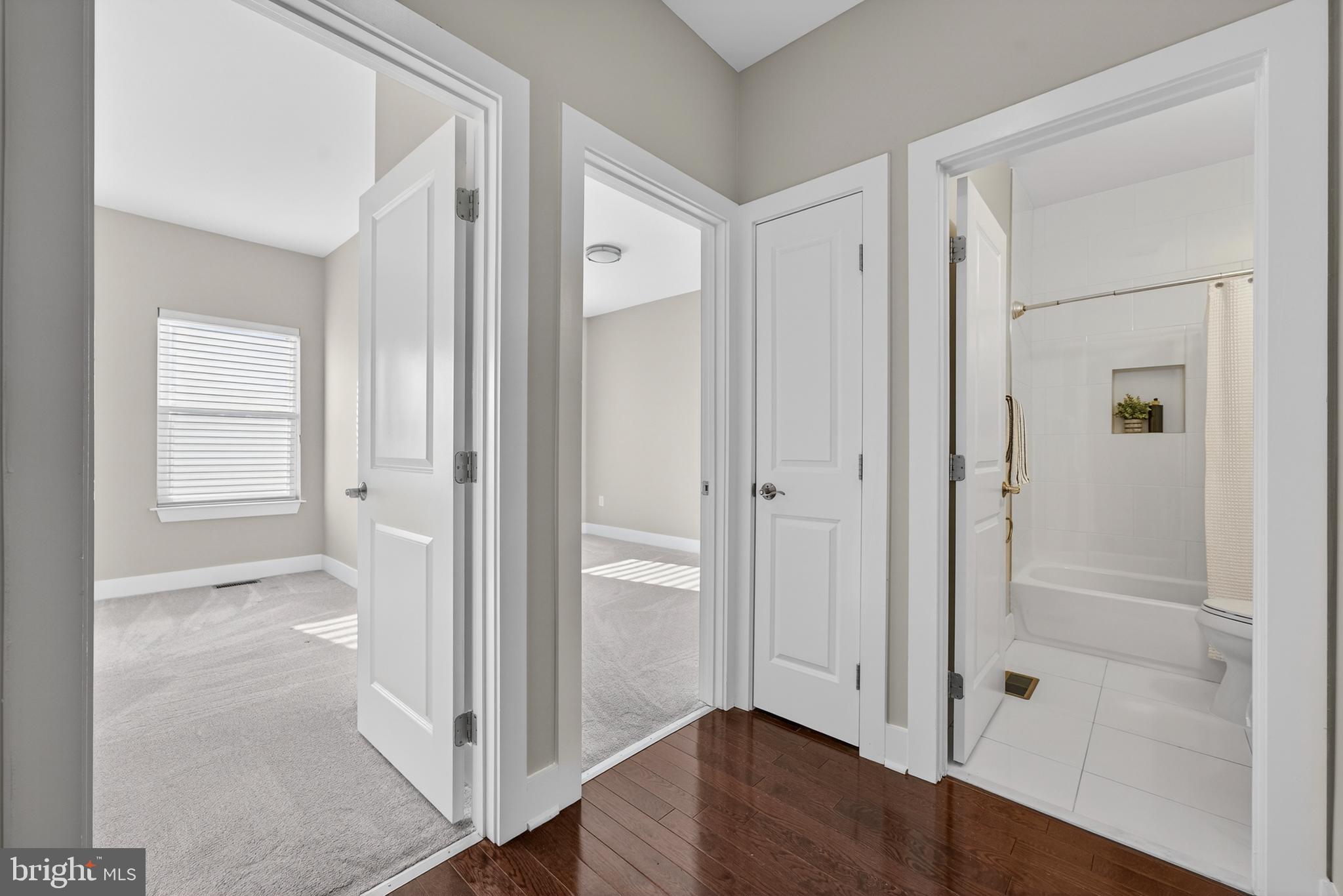 BELLA VISTA - Residential