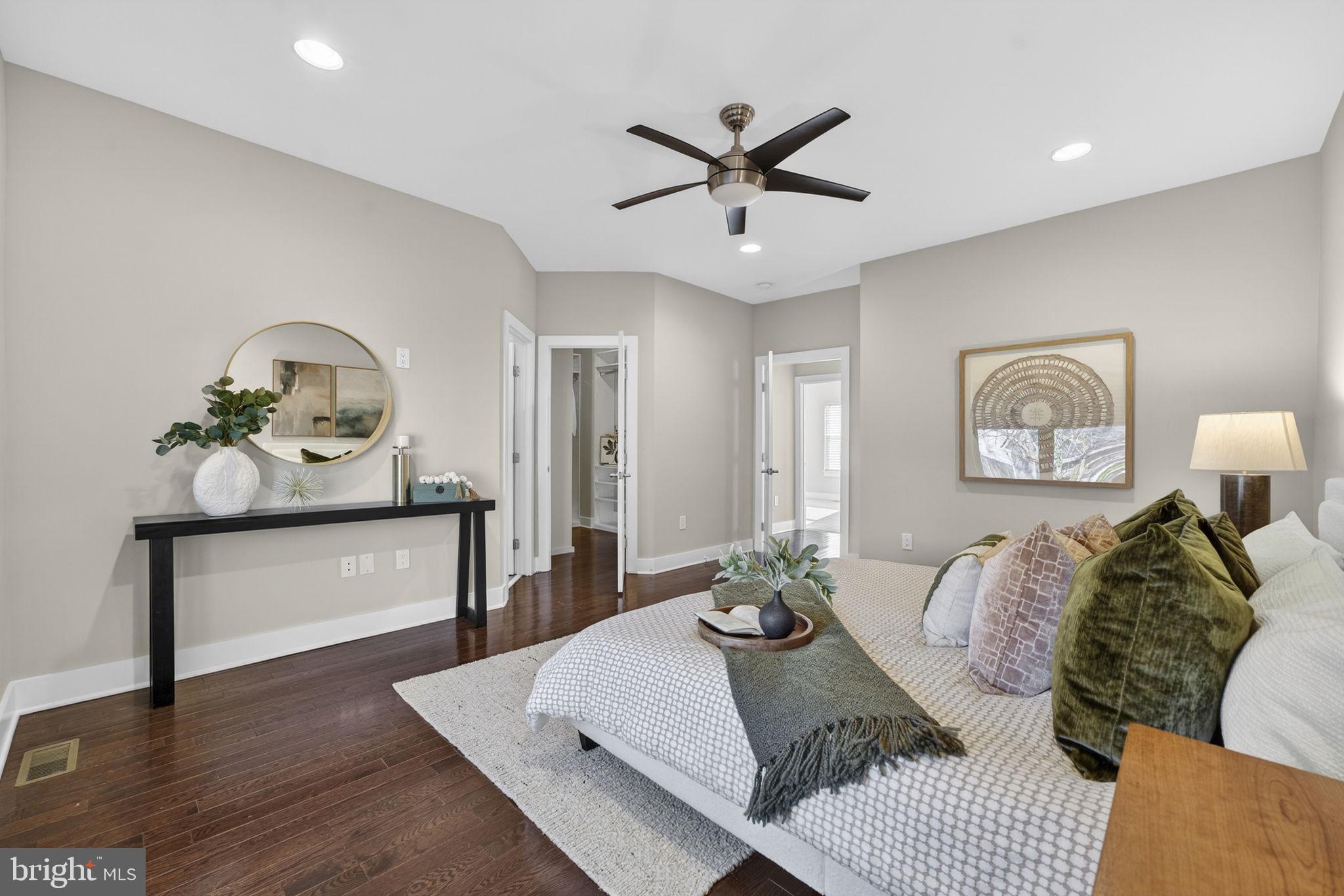 BELLA VISTA - Residential