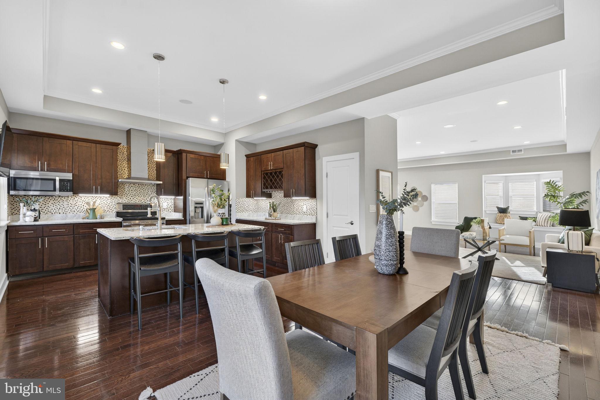 BELLA VISTA - Residential