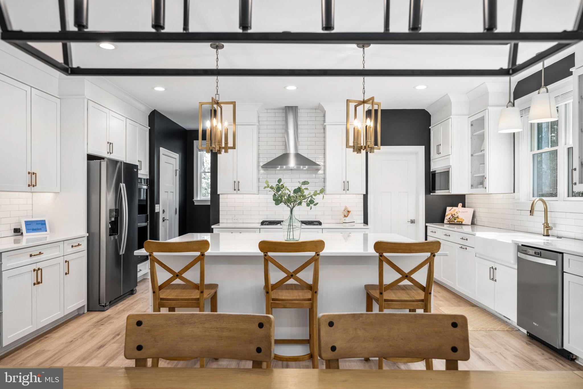 FAWN LAKE - Residential