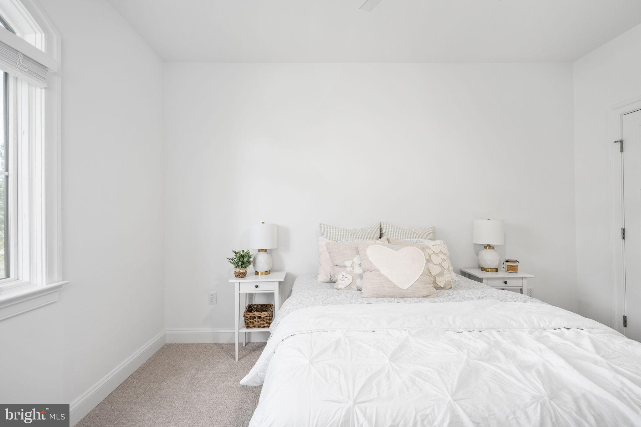 FAWN LAKE - Residential