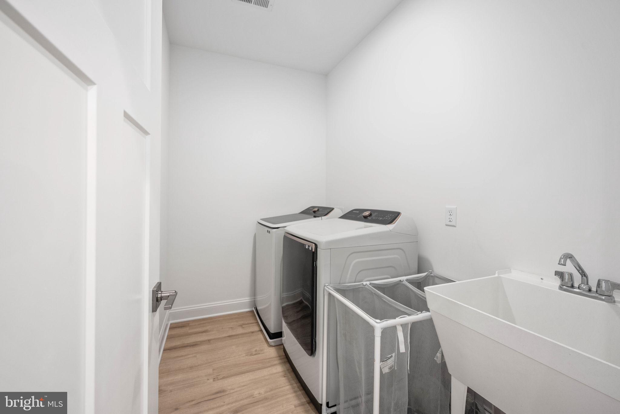 FAWN LAKE - Residential