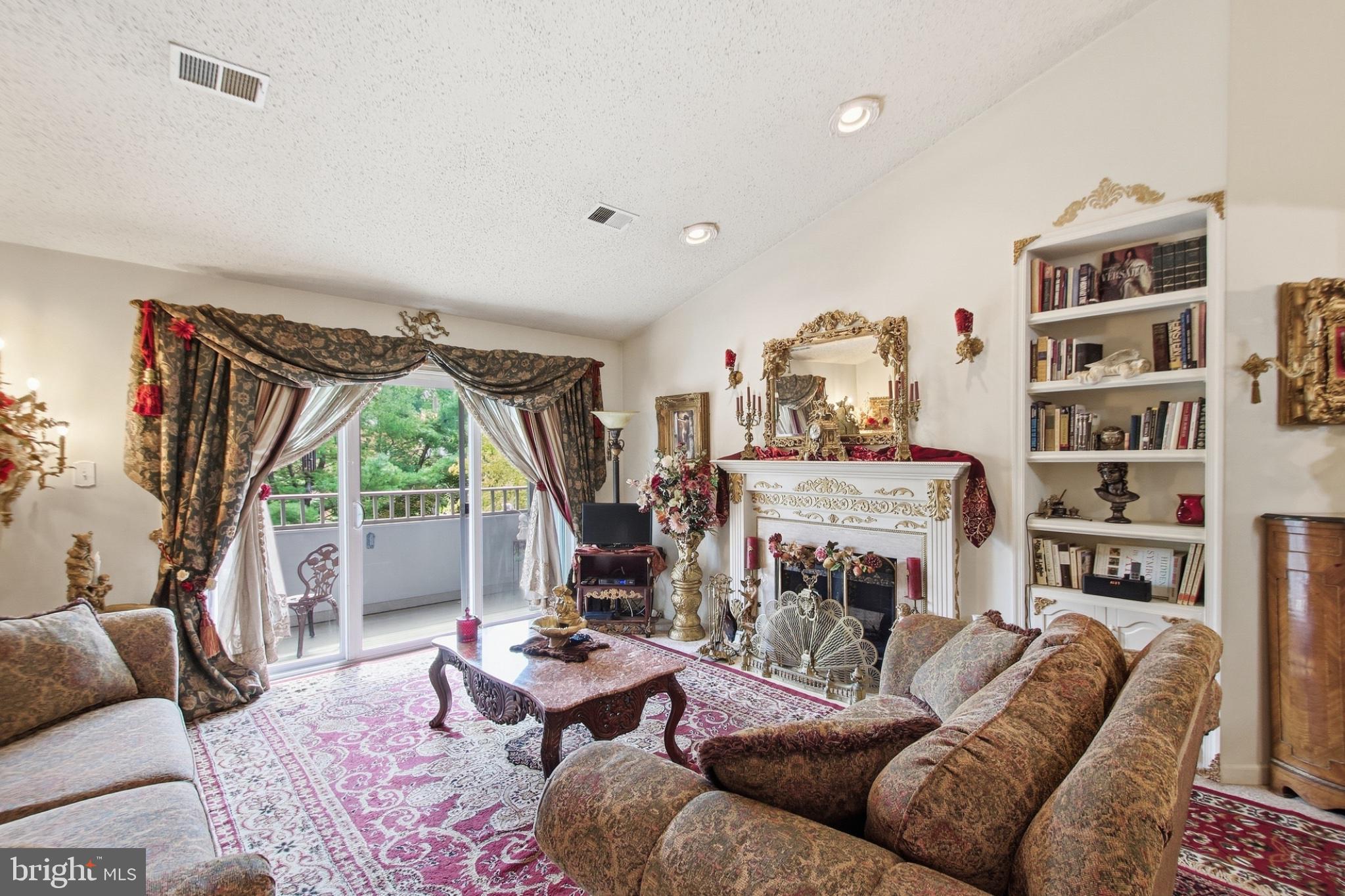 7702 LAFAYETTE FOREST DRIVE 31