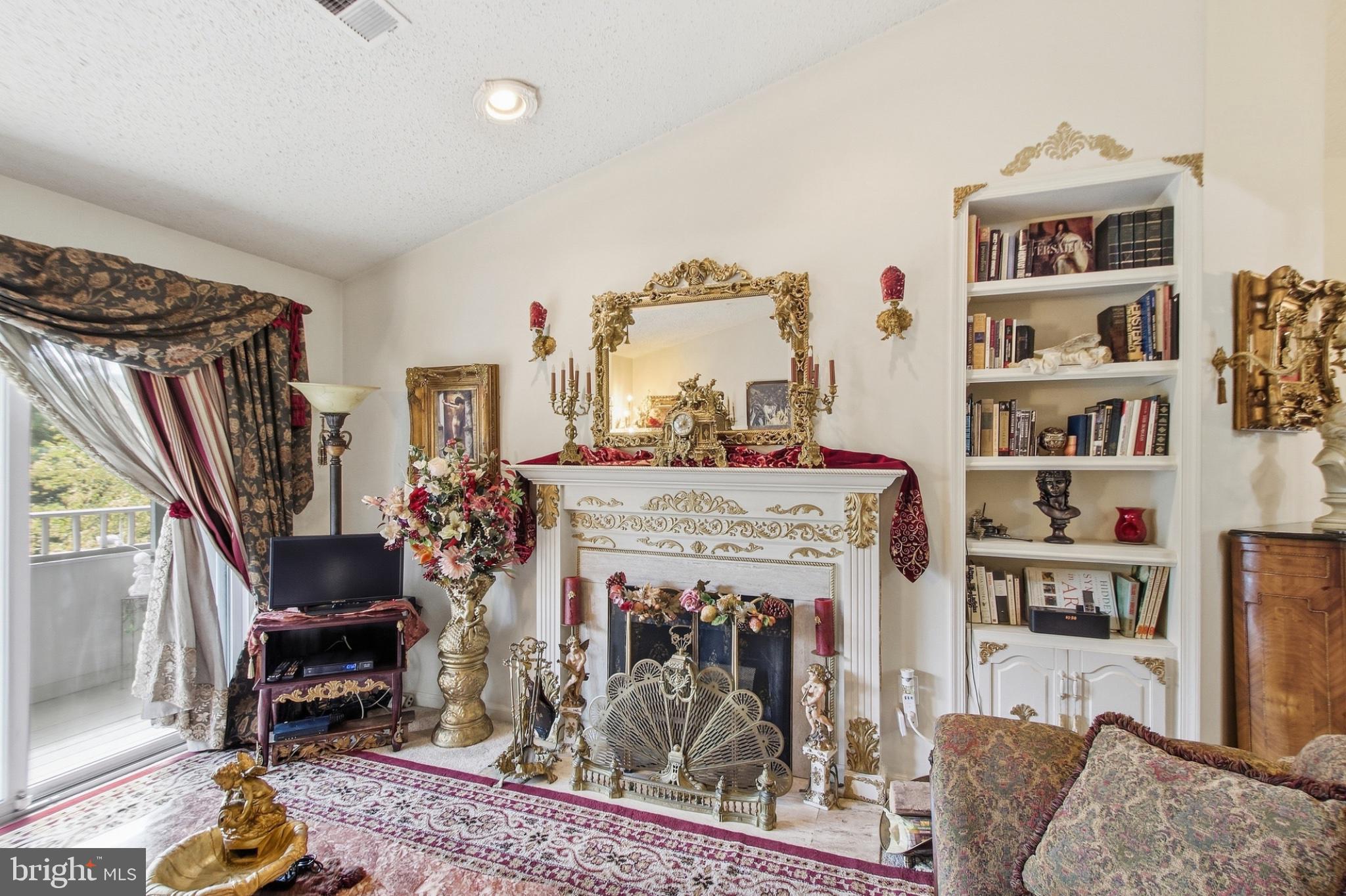 7702 LAFAYETTE FOREST DRIVE 31