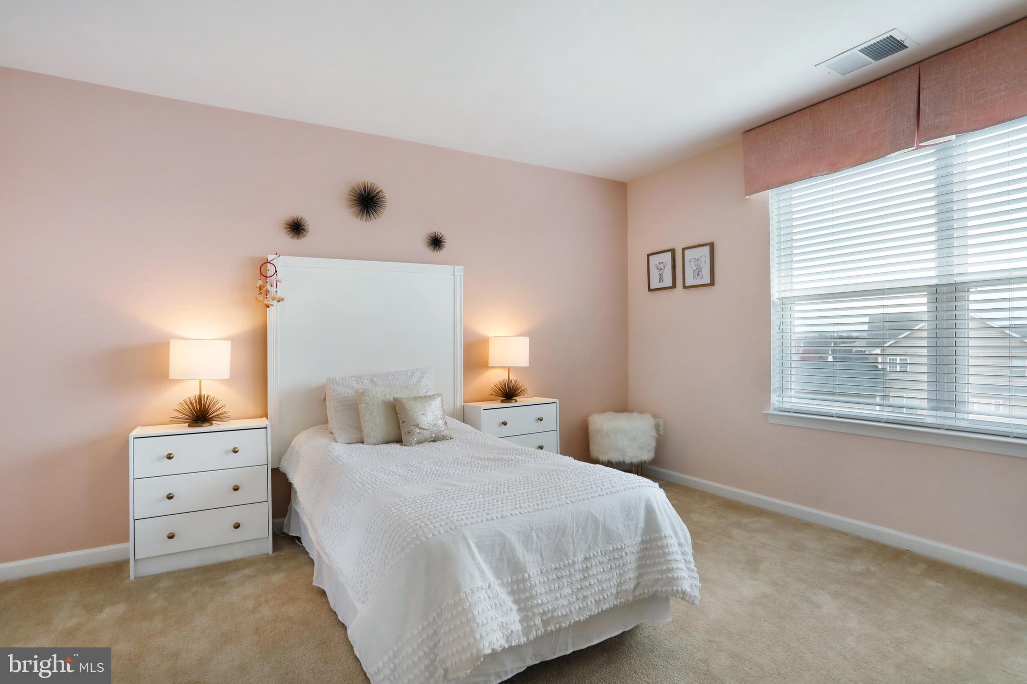 TUSCARORA CREEK - Residential