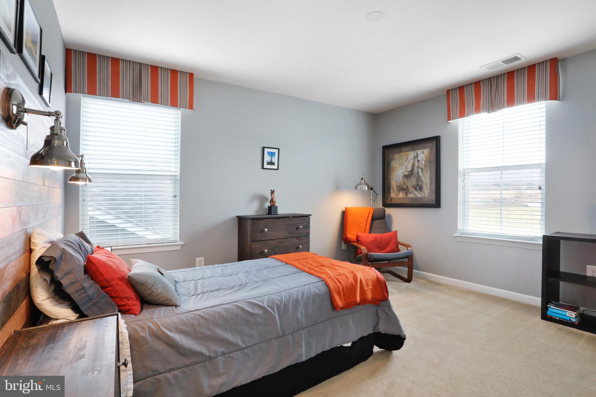 TUSCARORA CREEK - Residential