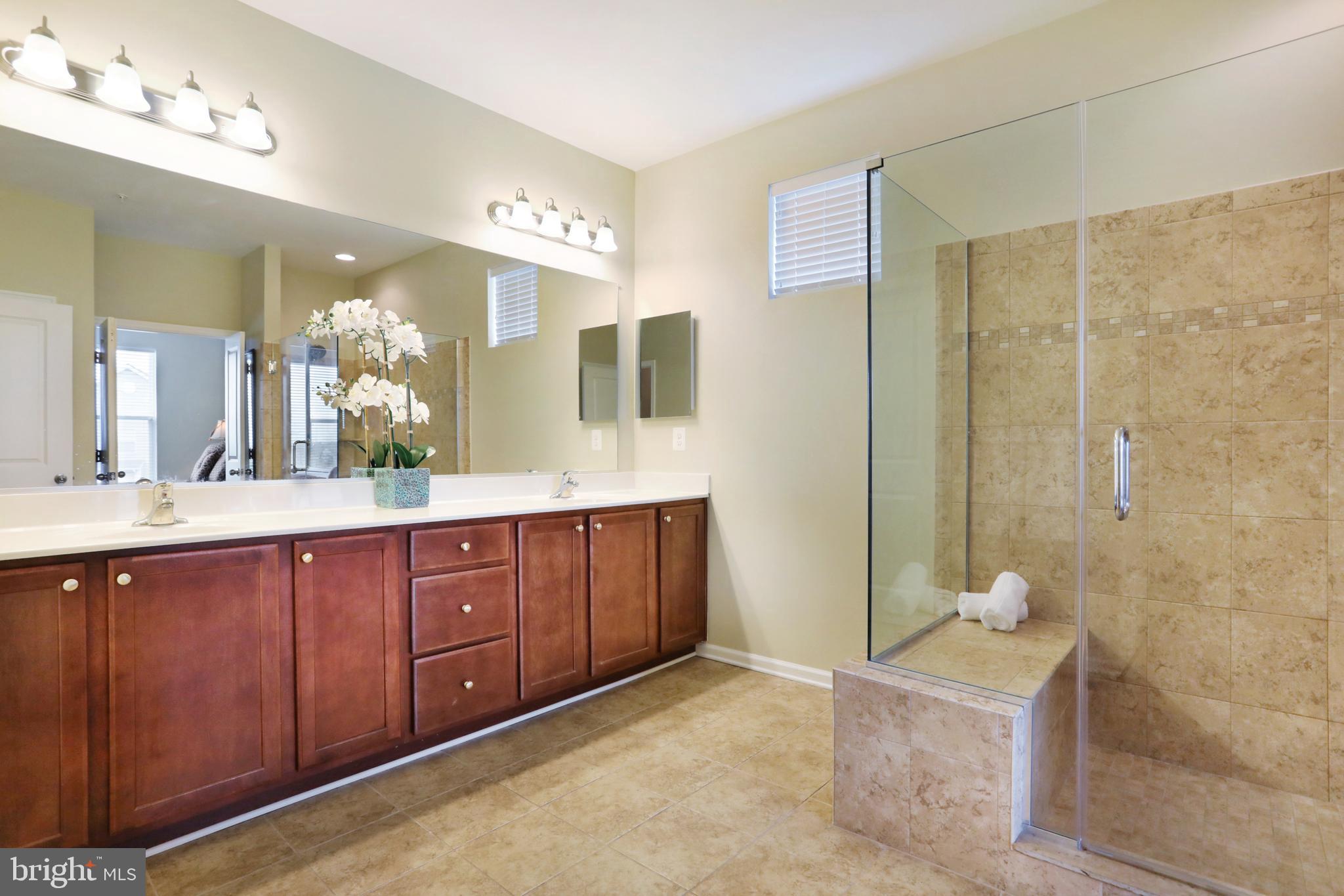 TUSCARORA CREEK - Residential