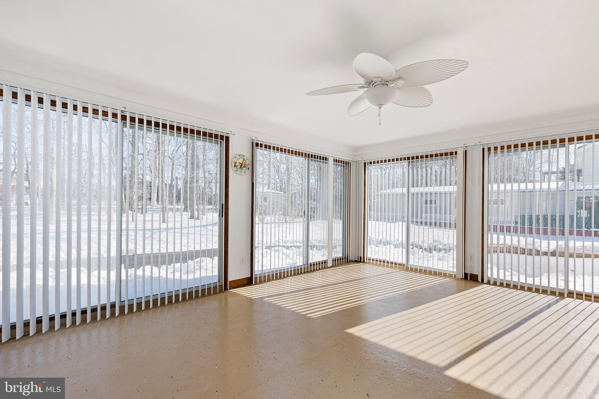 HICKORY WOODS - Residential