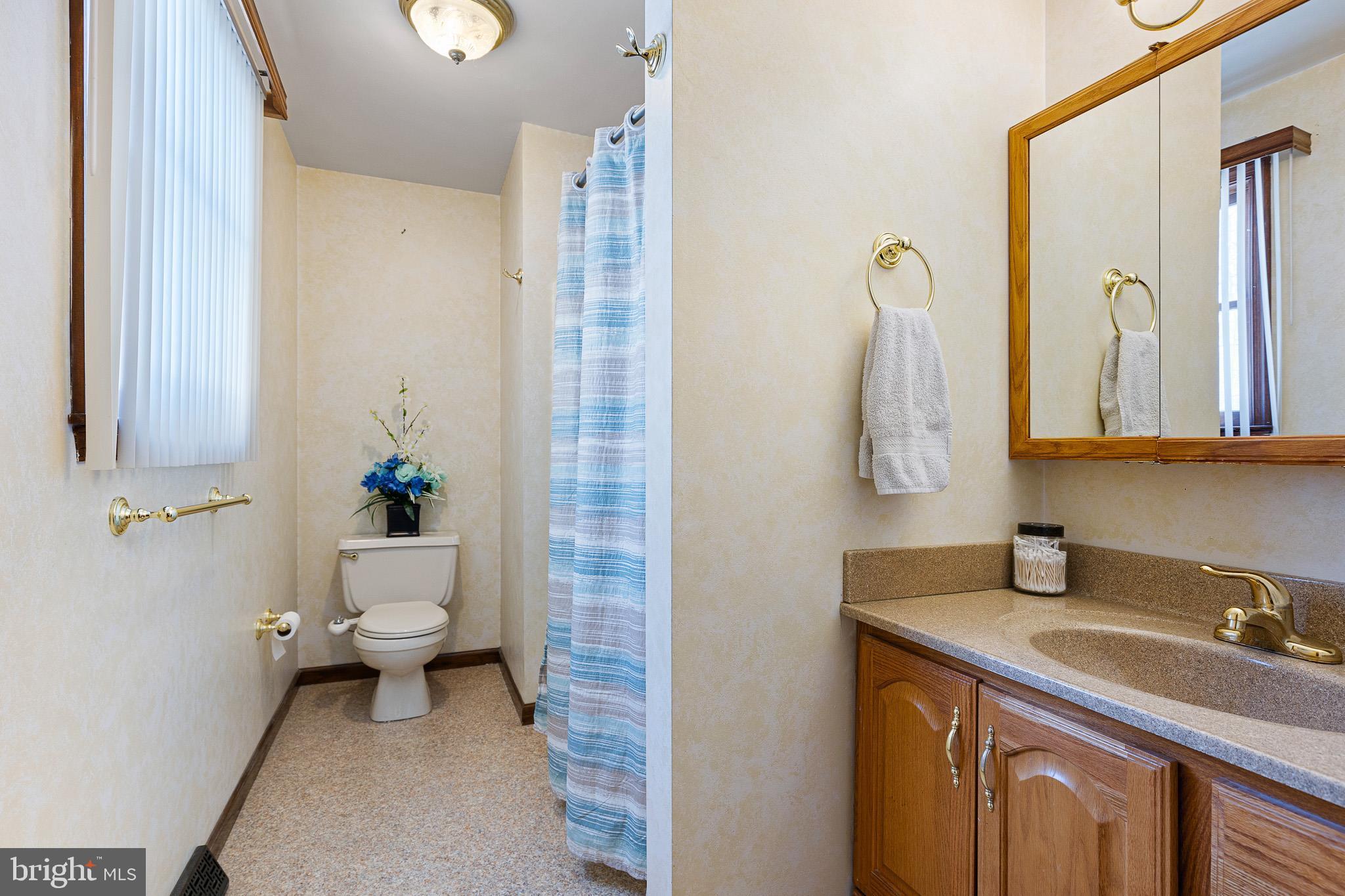 HICKORY WOODS - Residential