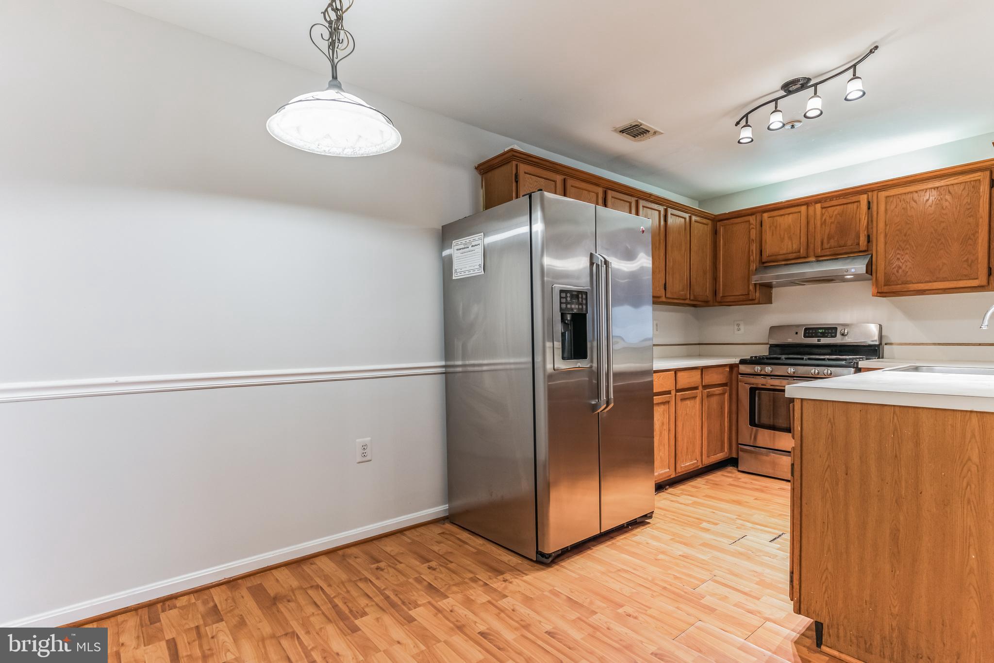 JACKSONS RIDGE CONDOS - Residential Lease