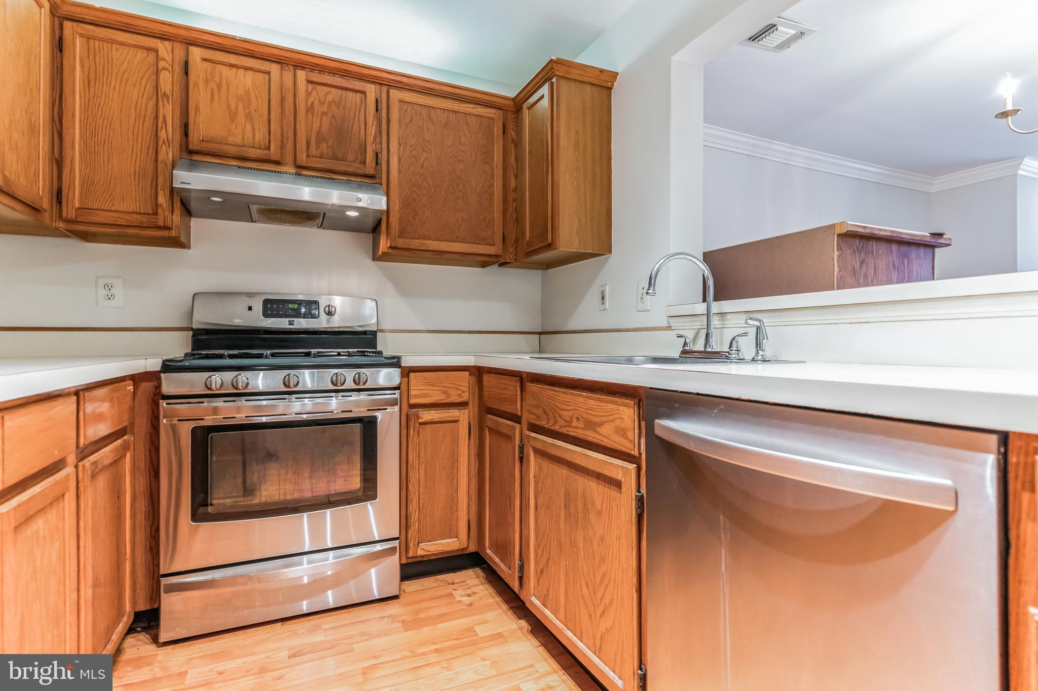 JACKSONS RIDGE CONDOS - Residential Lease