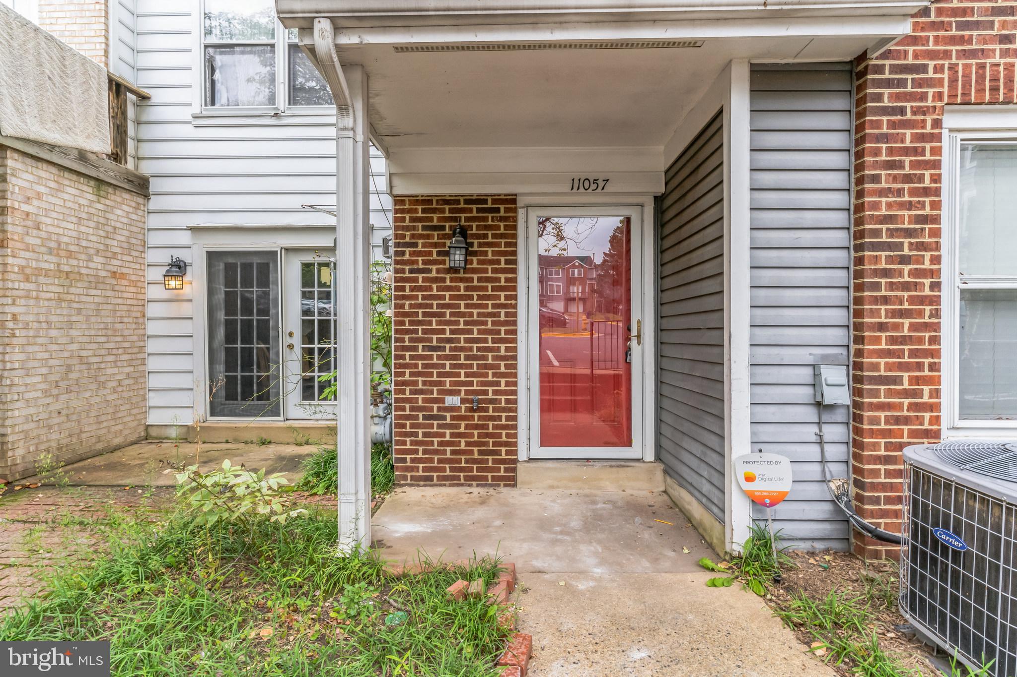 JACKSONS RIDGE CONDOS - Residential Lease