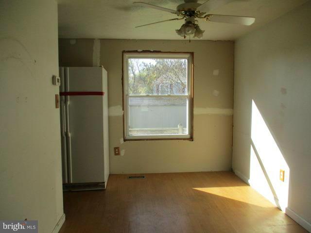 SHANNON SQUARE - Residential