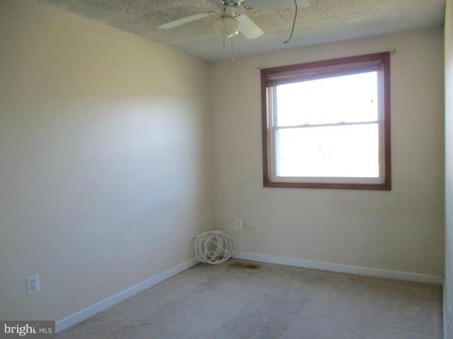 SHANNON SQUARE - Residential