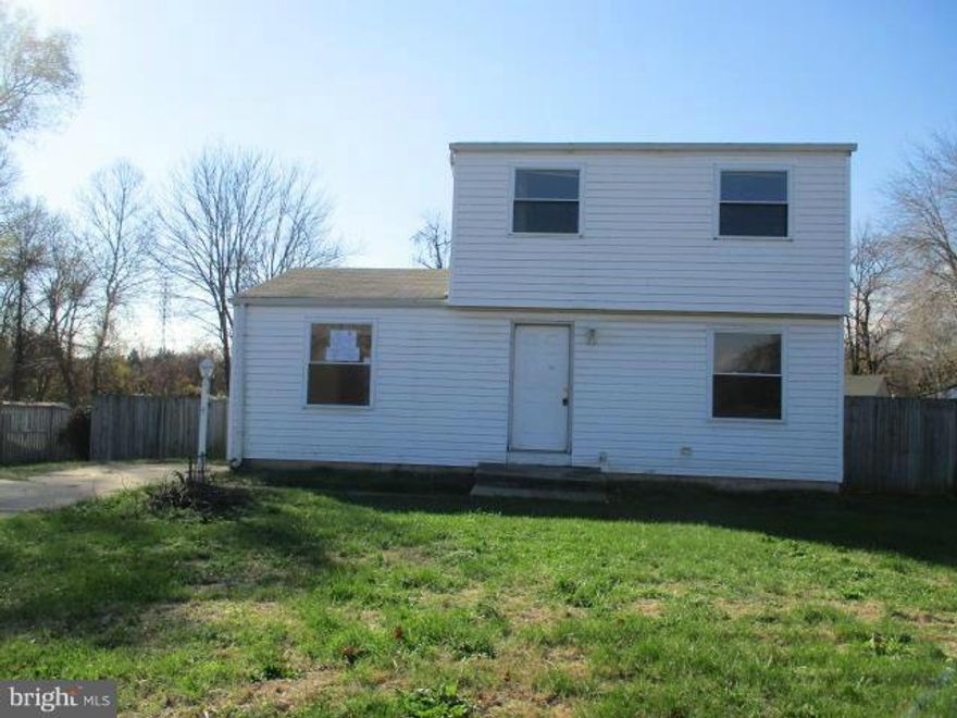 Shannon Square offers spacious Colonial  with off street parking. Open floor plan on main level with formal living & dining room. Sliders off breakfast area  to deck and nice size rear yard. Upper level has 3 bedrooms with generous closet space and full bath. Full lower level with lots of storage area and laundry . Easy access to key bridge and 695. Close to schools and shopping. Agents view docs.