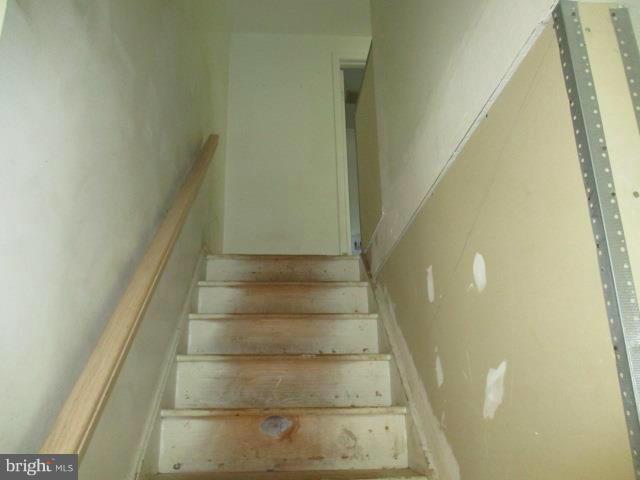 SHANNON SQUARE - Residential