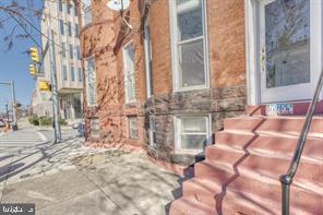 CHARLES VILLAGE - Residential Lease