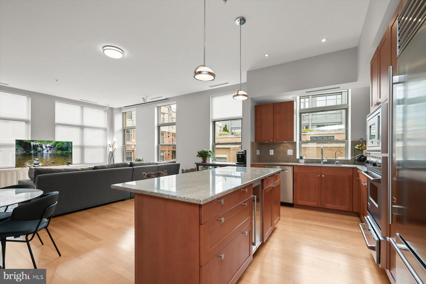 2425 L STREET NW 623