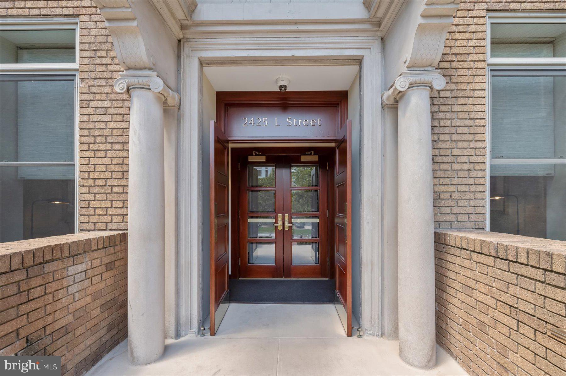2425 L STREET NW 623