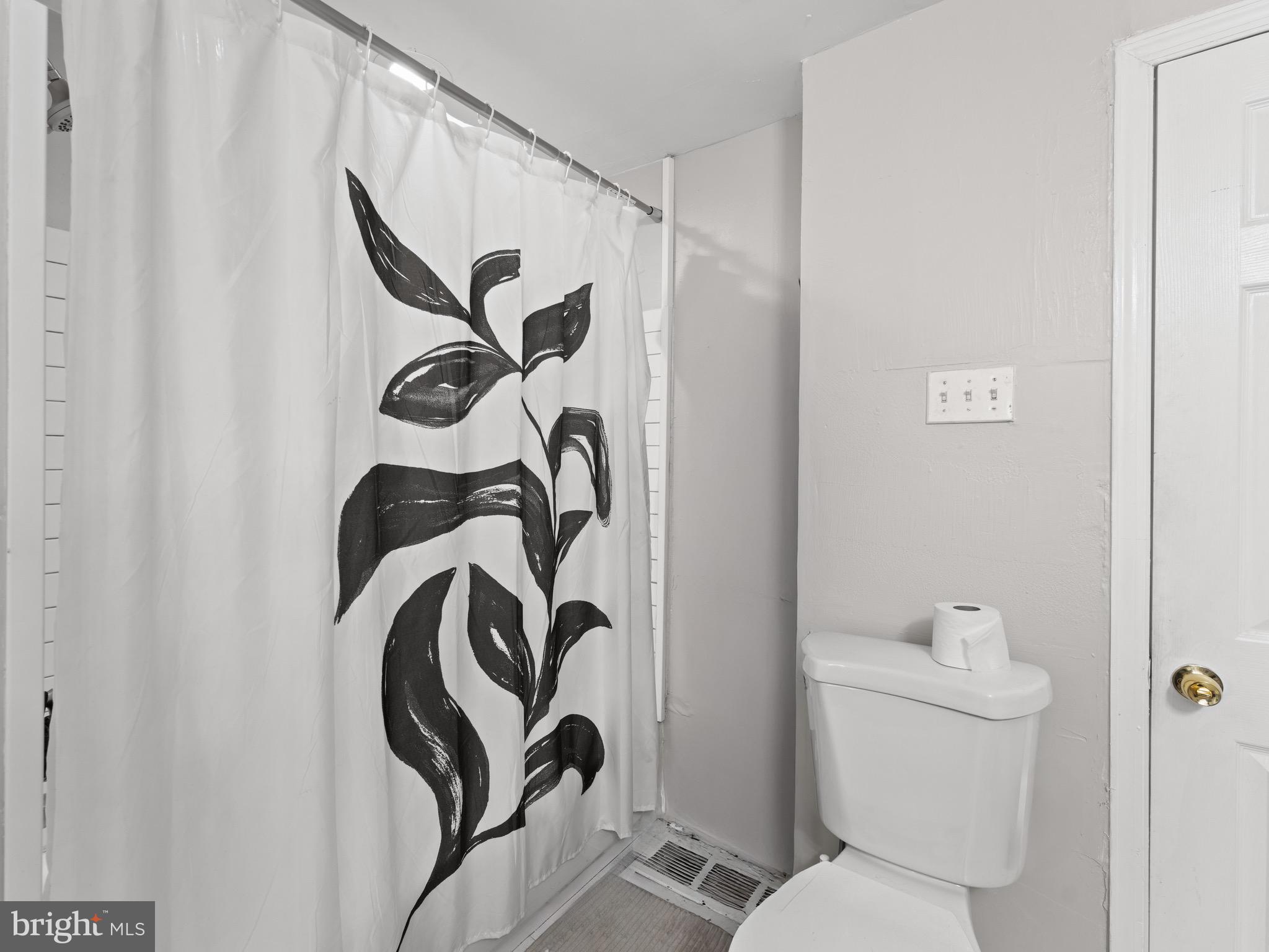 POINT BREEZE - Residential