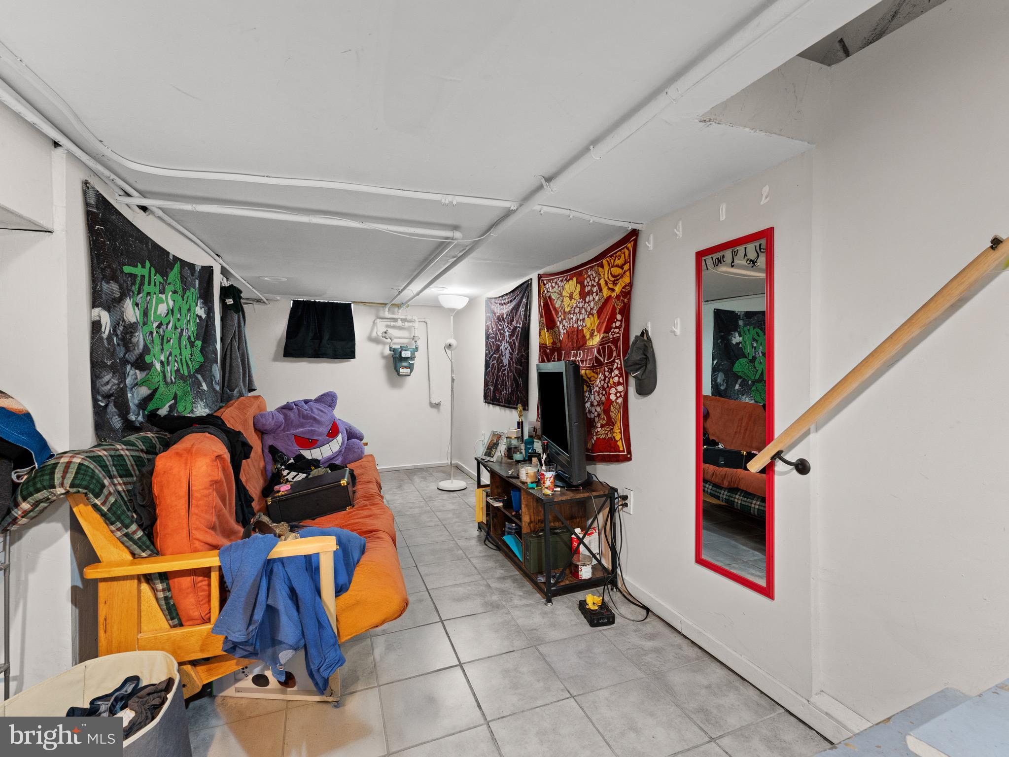 POINT BREEZE - Residential