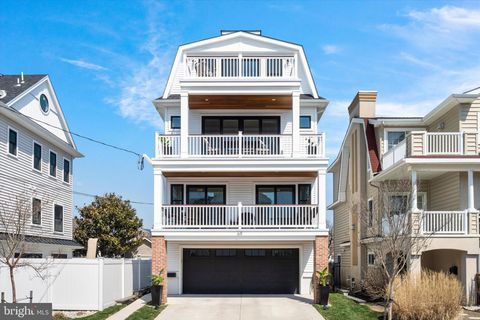 Photo of 69 Sunset Place, OCEAN CITY, NJ 08226 (MLS # NJCM2007012)