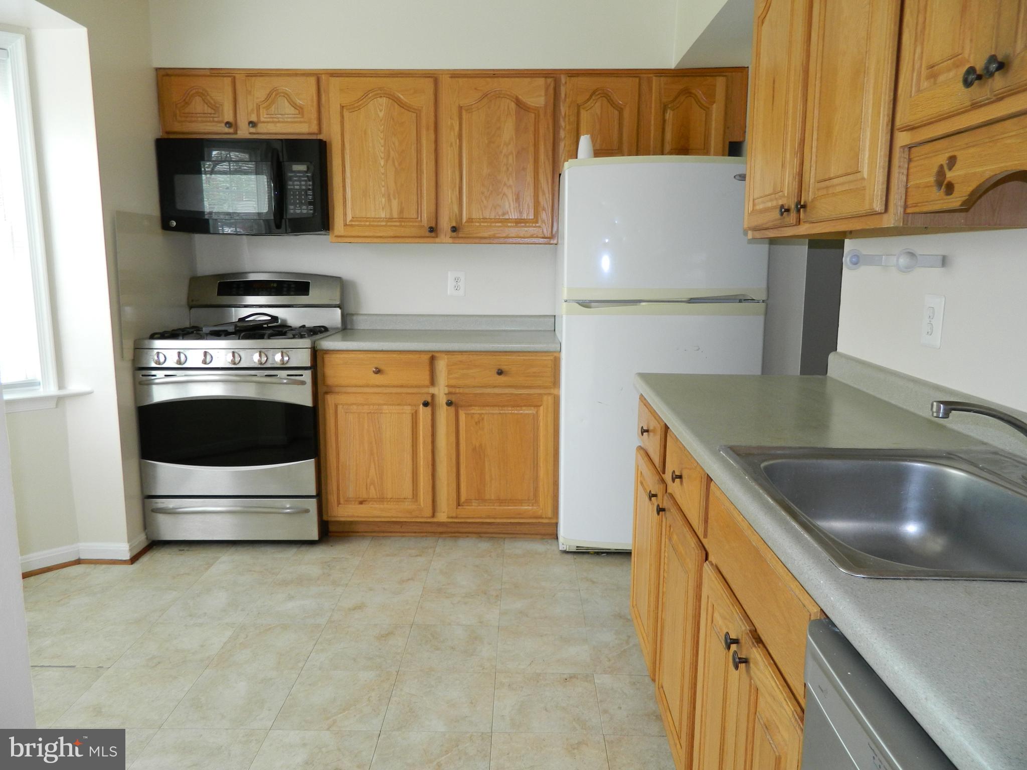 IRONGATE II - Residential Lease