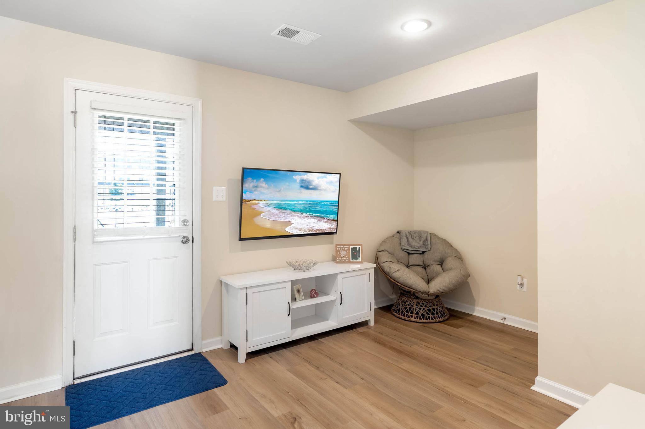 20552 ASHEVILLE DRIVE