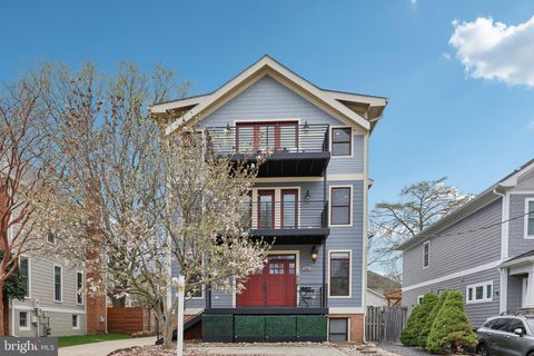 816 VEITCH STREET ARLINGTON VA 22204