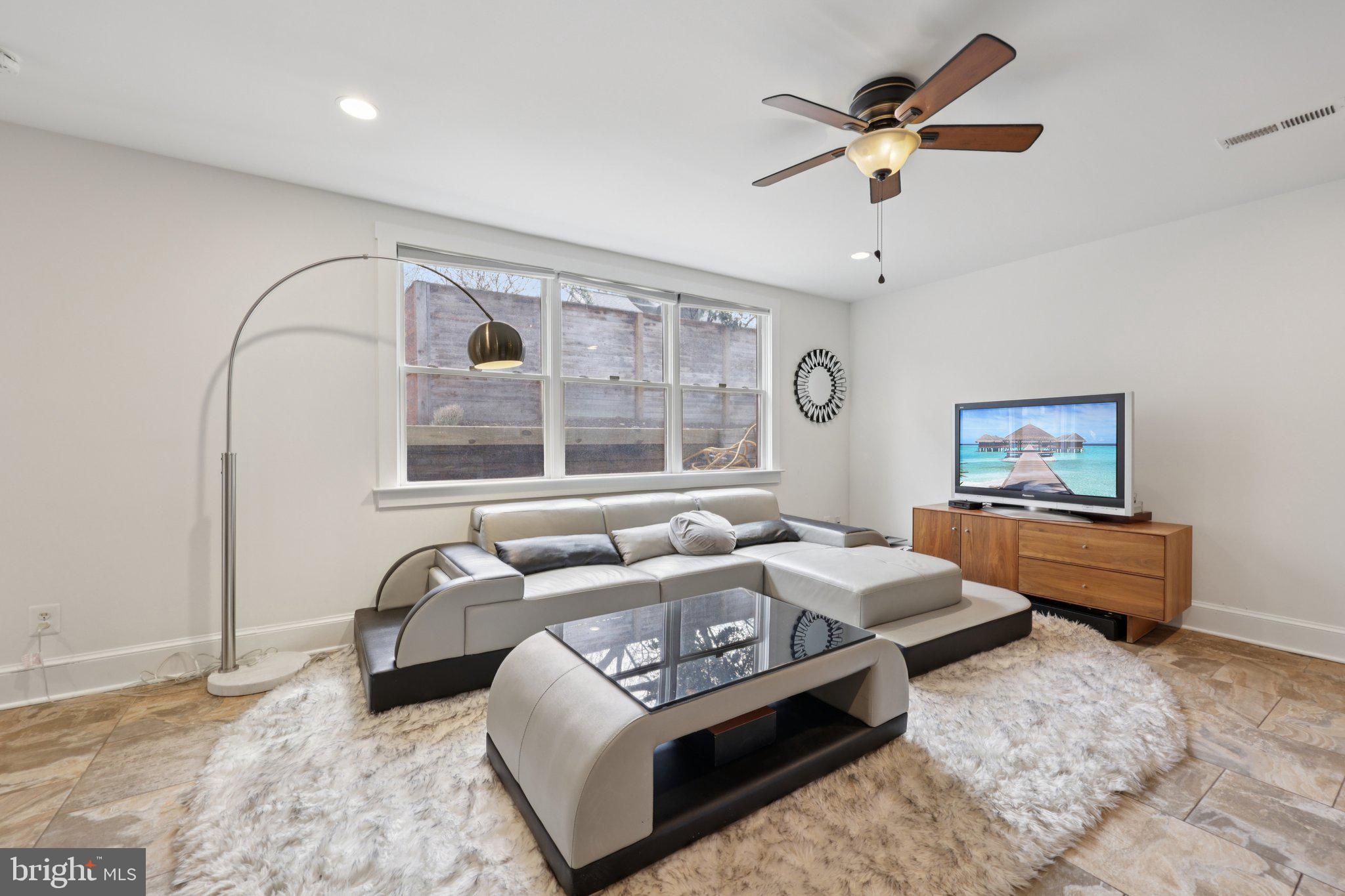 PENROSE - Residential