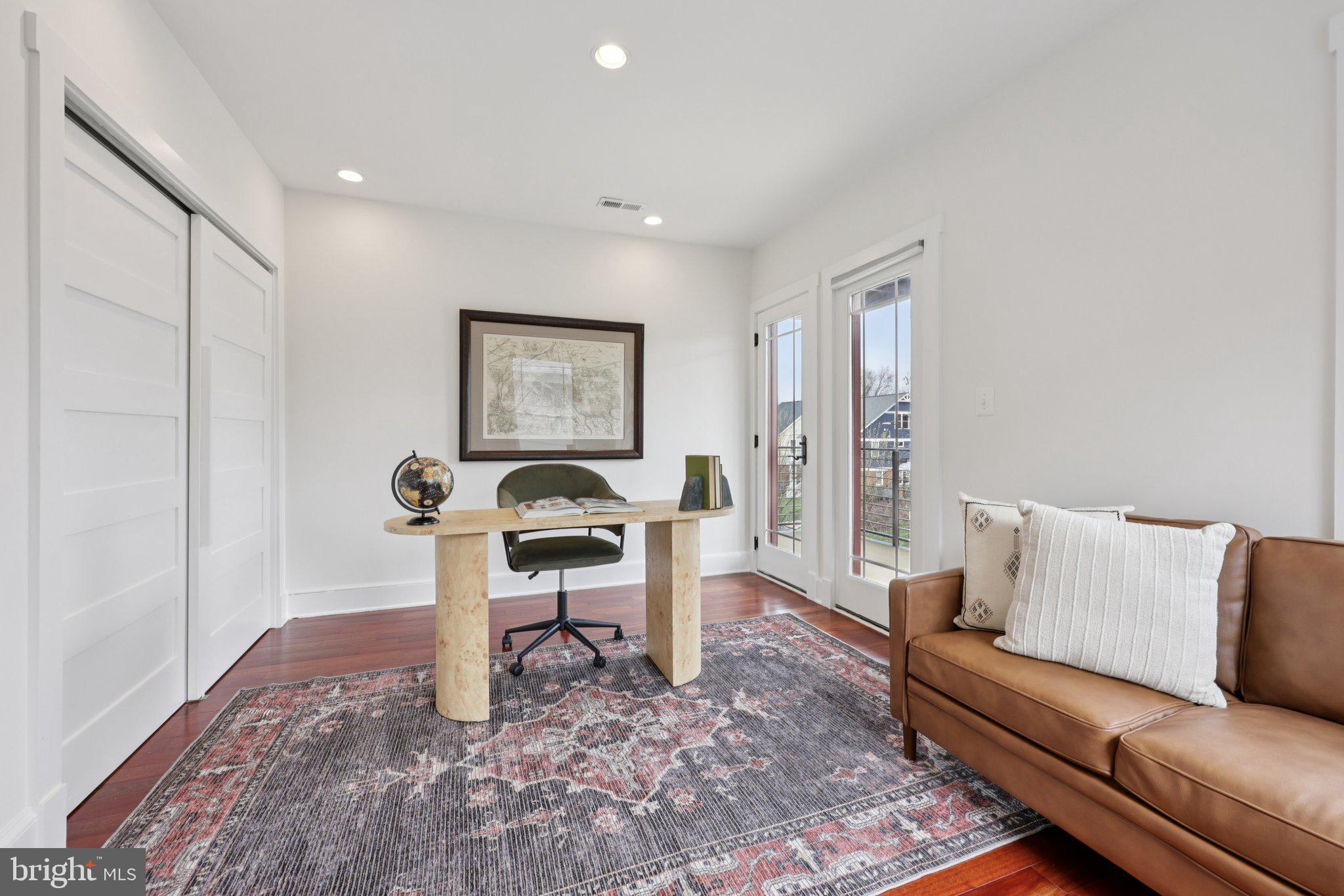 PENROSE - Residential