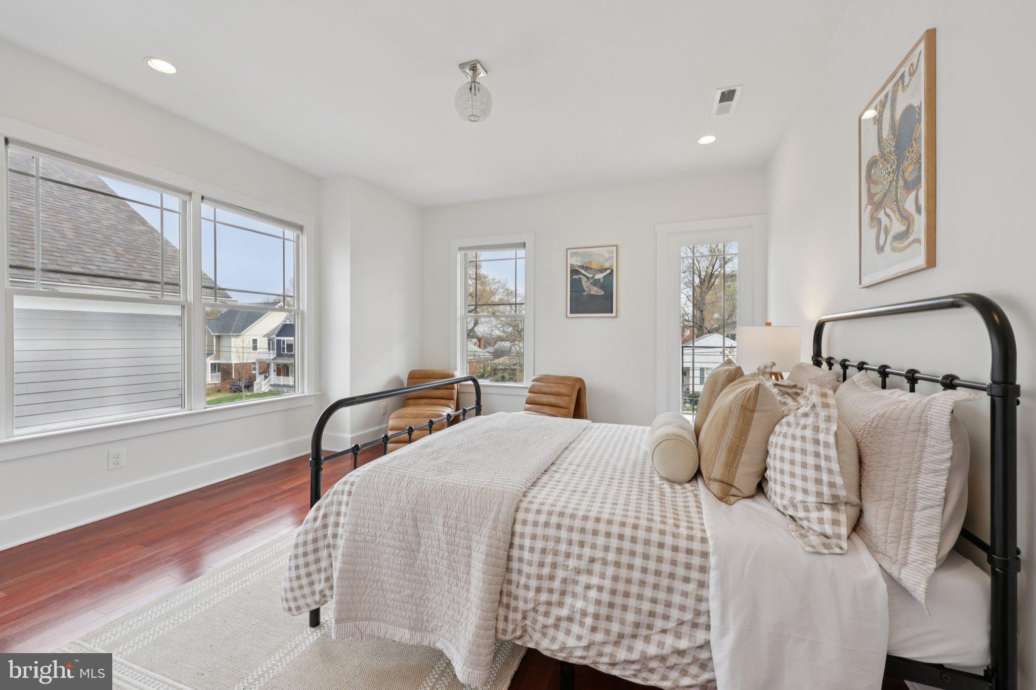 PENROSE - Residential