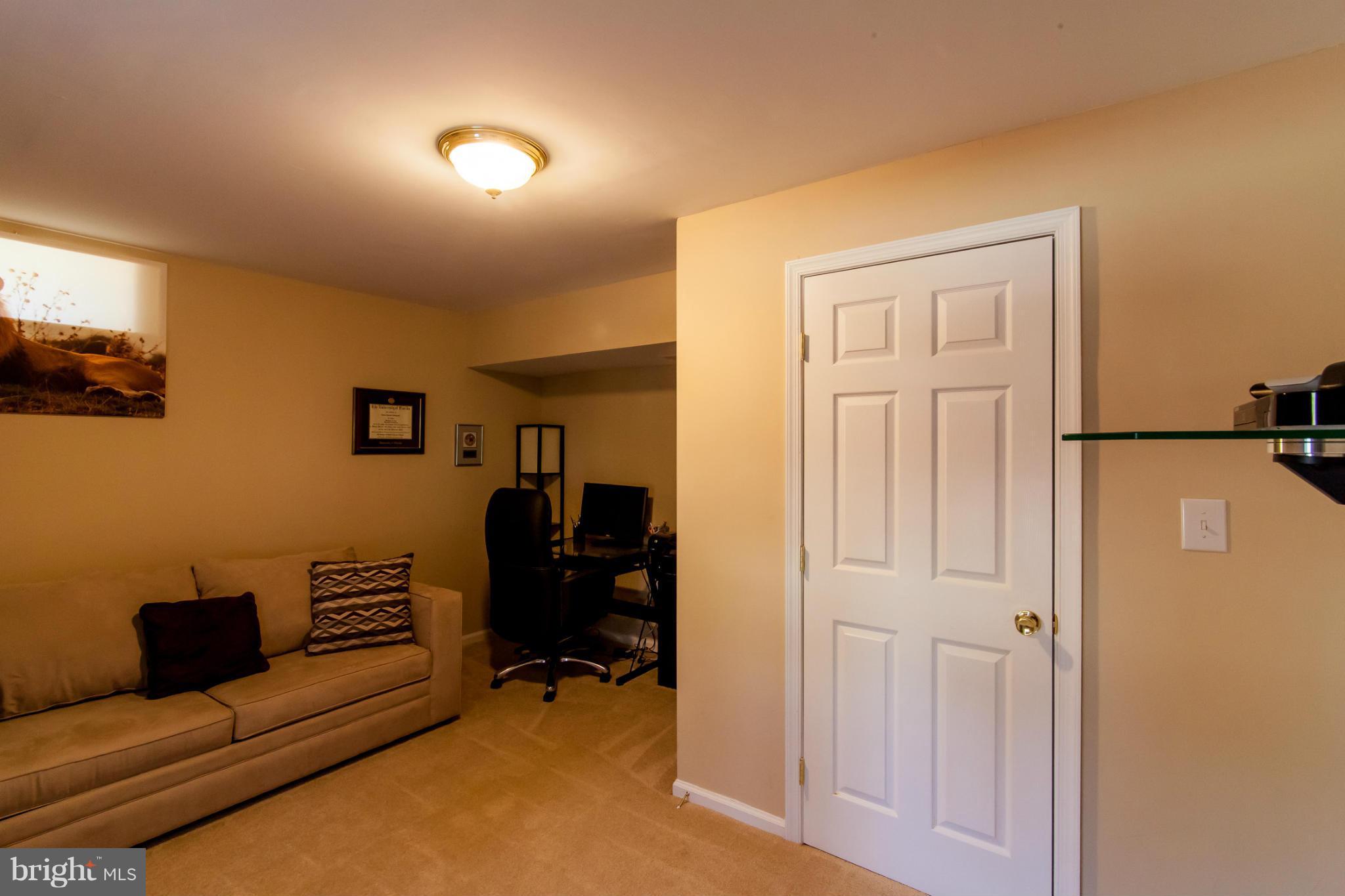 WILLOW PARK - Residential