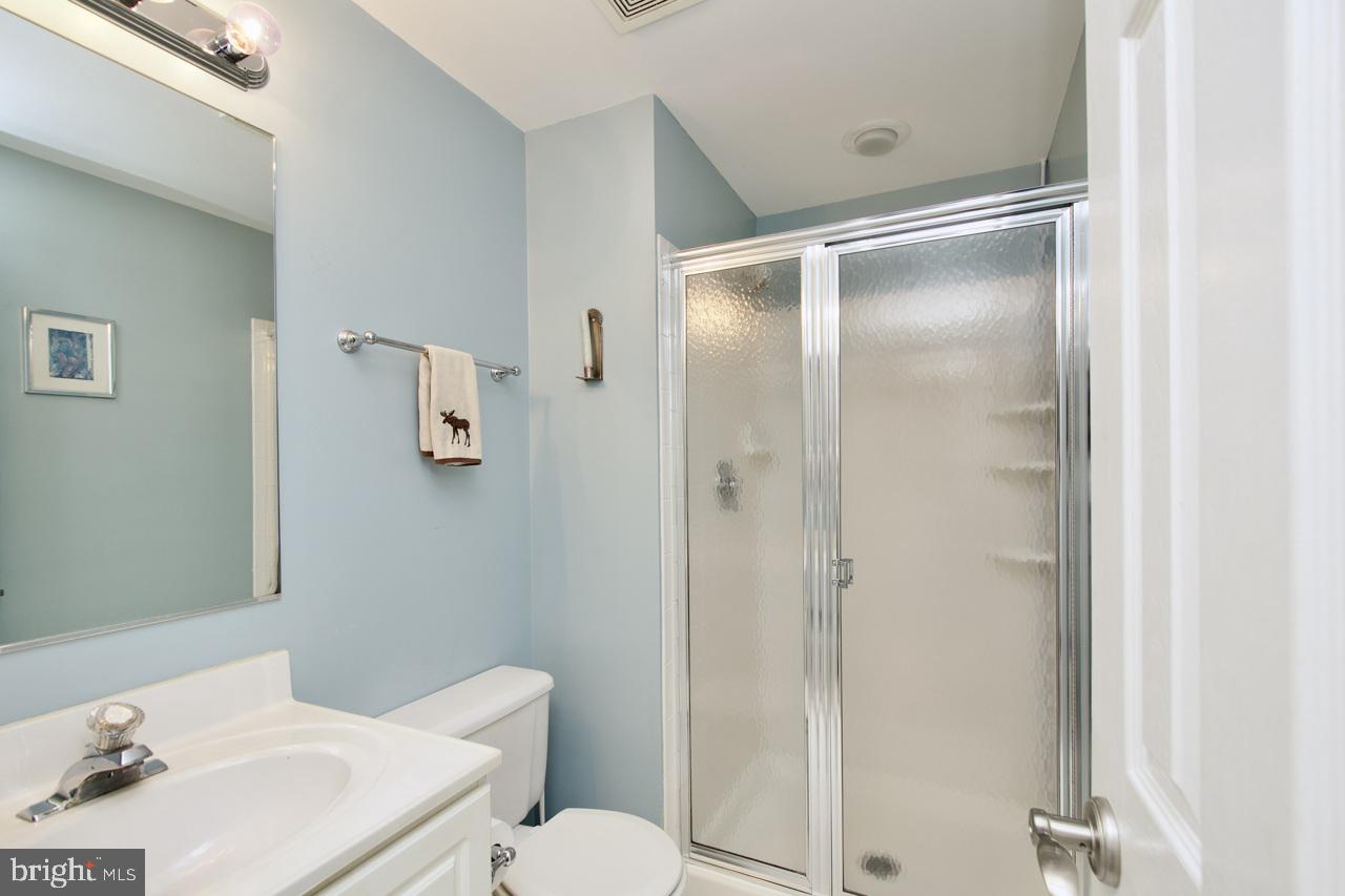 KINGSTOWNE - Residential