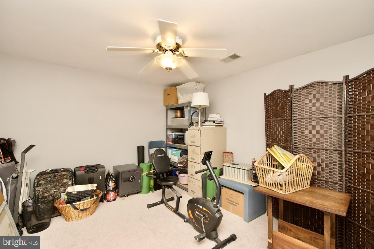 KINGSTOWNE - Residential