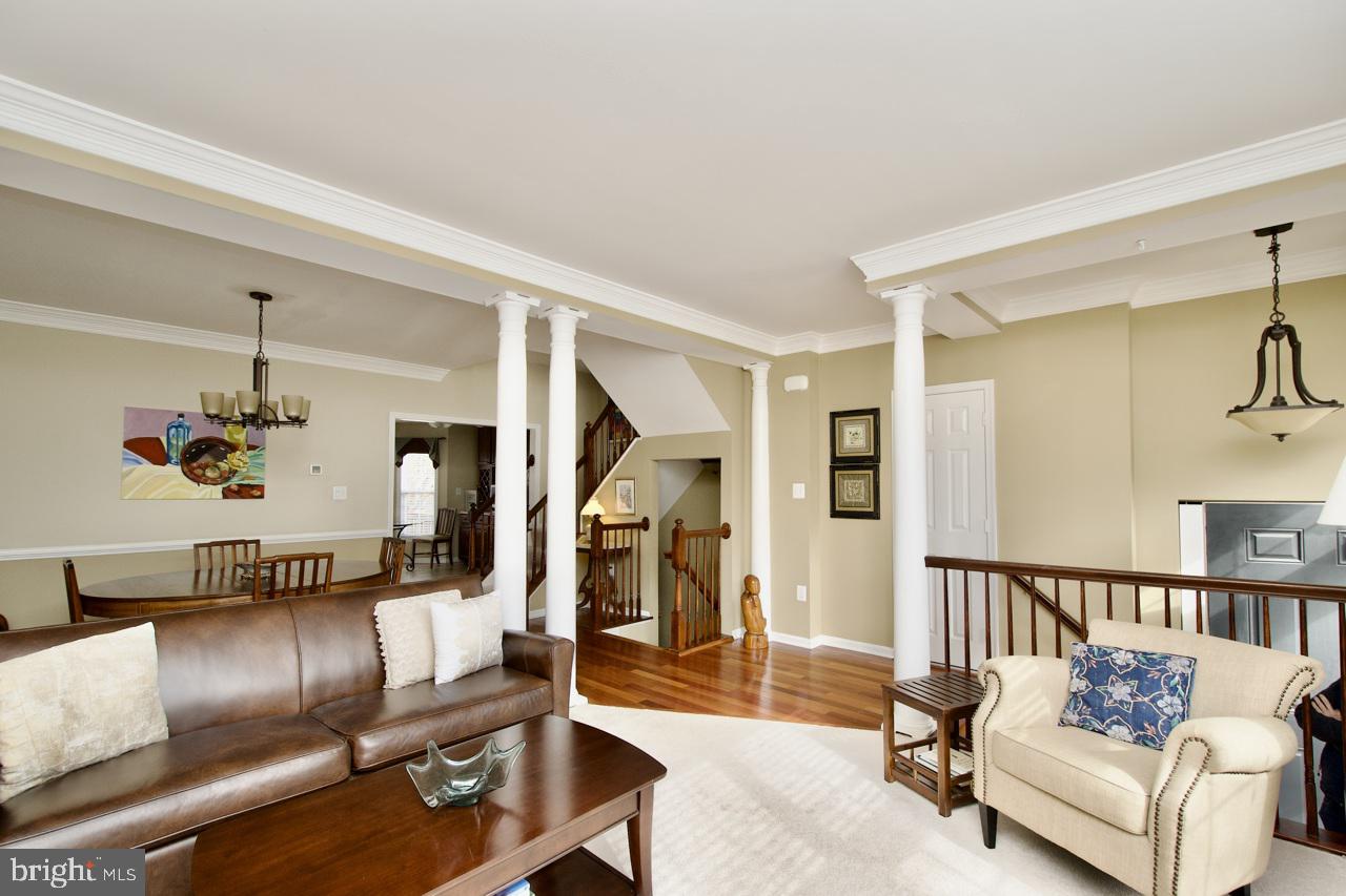 KINGSTOWNE - Residential