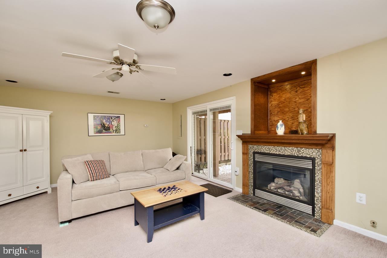 KINGSTOWNE - Residential