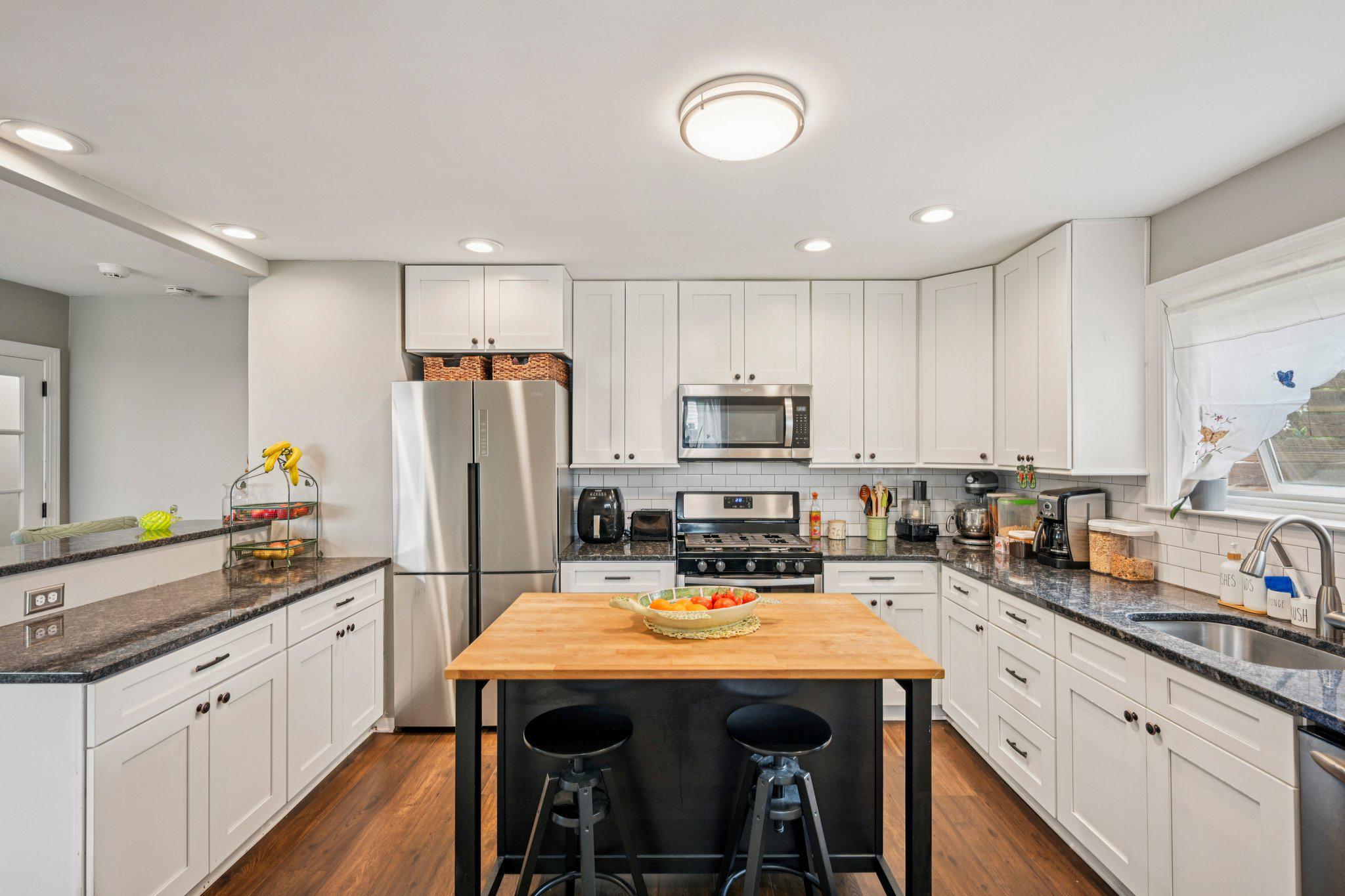 WILDMAN ARMS - Residential