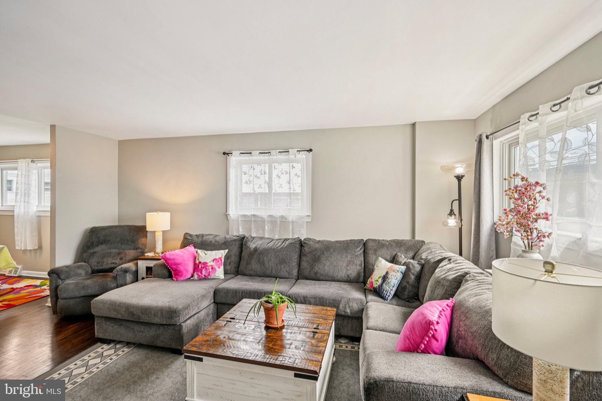 WILDMAN ARMS - Residential