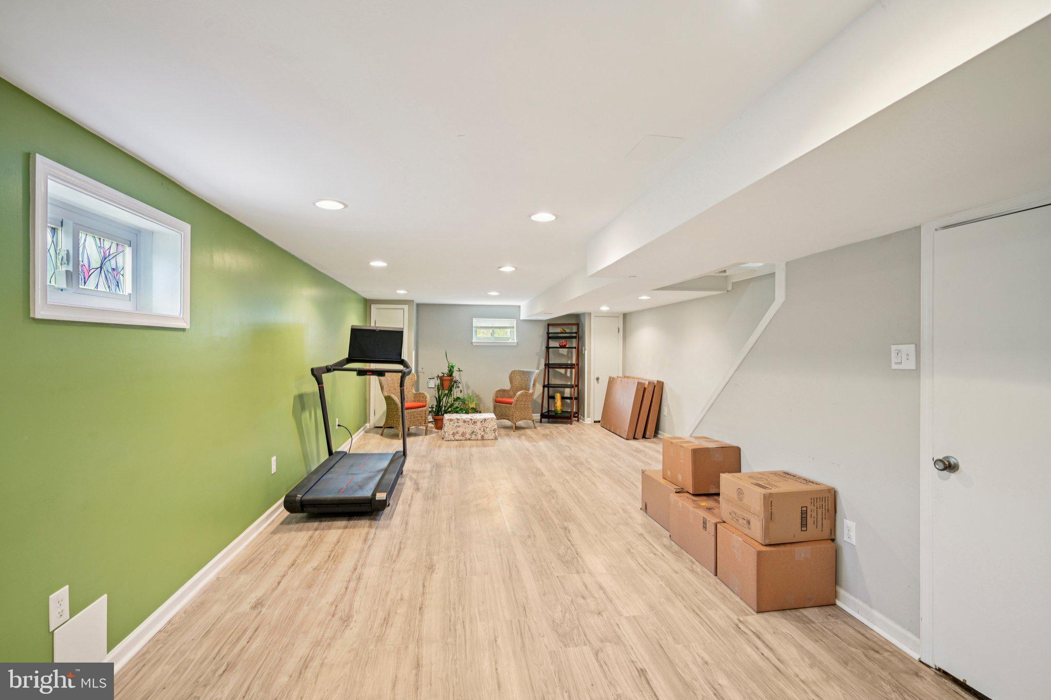 WILDMAN ARMS - Residential