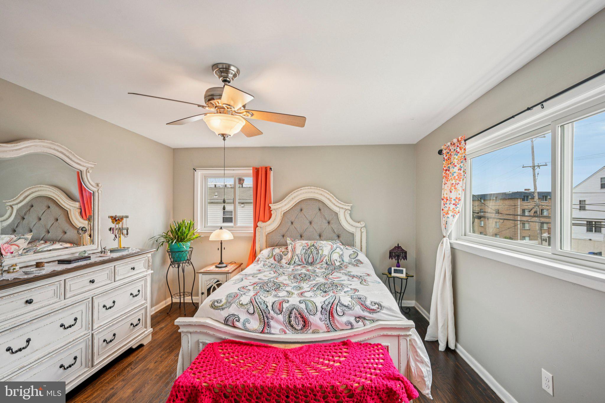 WILDMAN ARMS - Residential