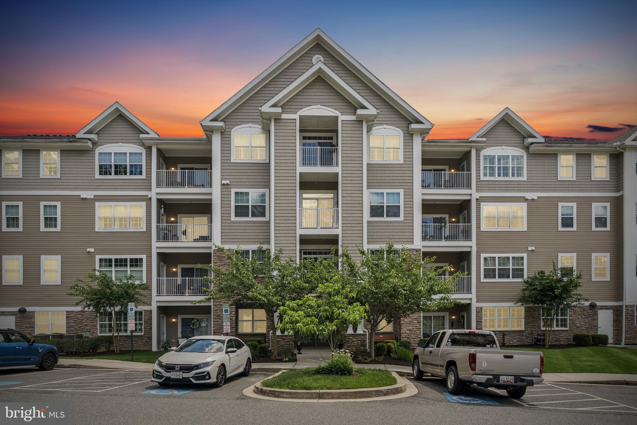 MACPHAIL WOODS - Residential